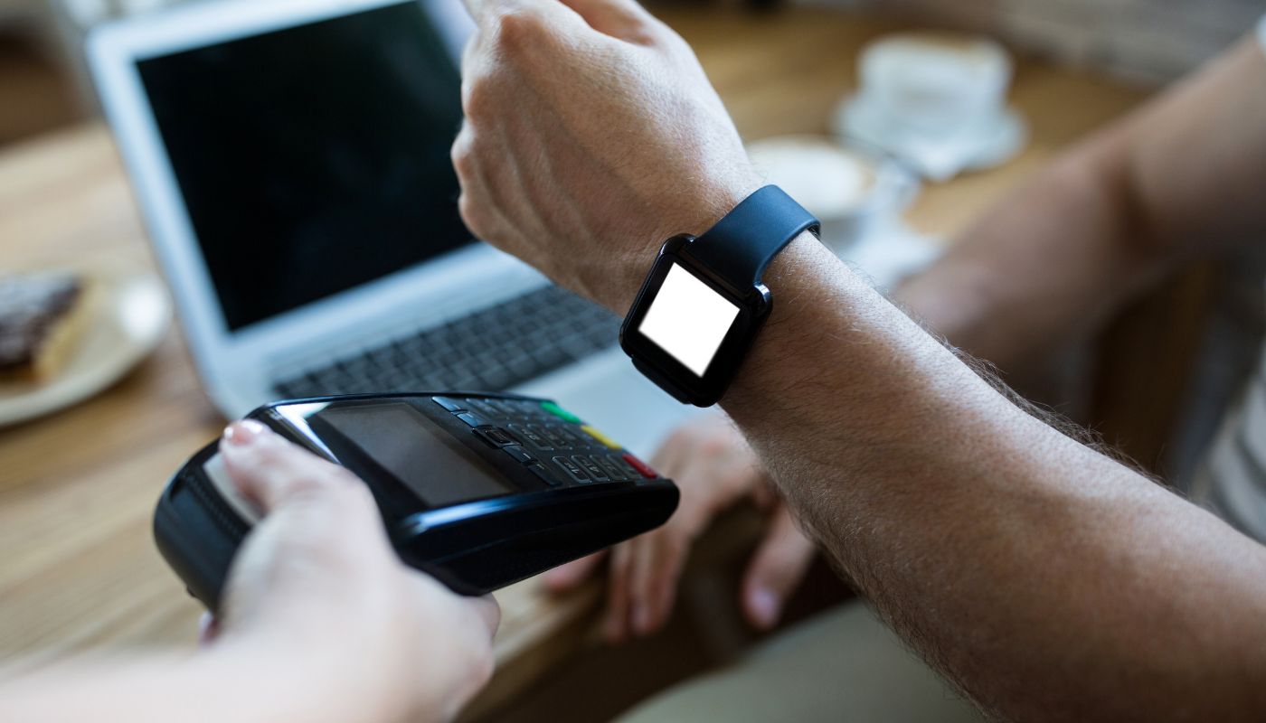 Wearable Technology Advantages and Disadvantages: